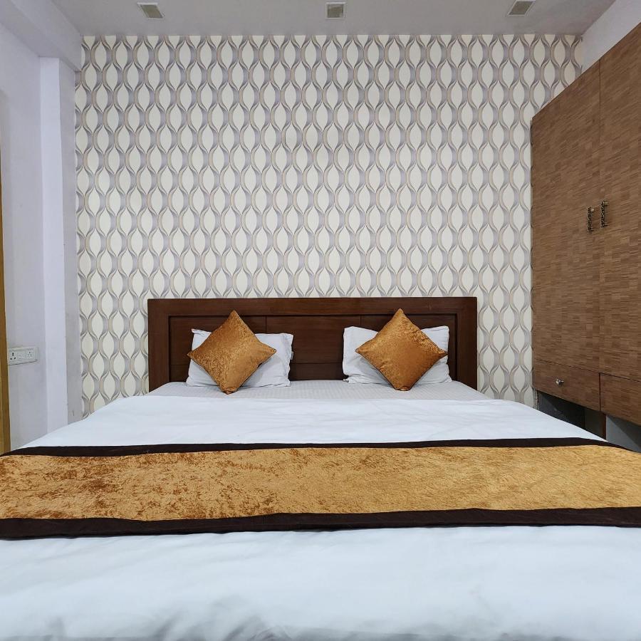 Hotel Royal Afghan New Delhi Ngoại thất bức ảnh